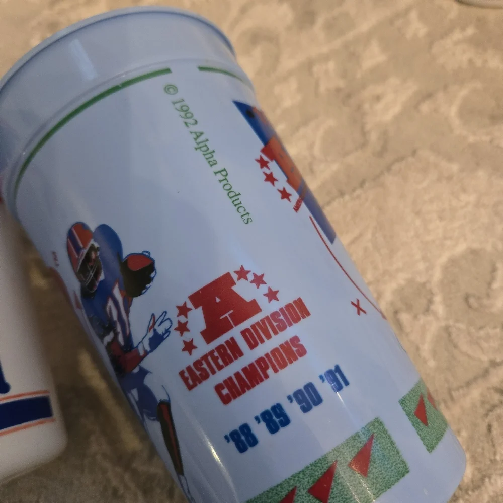 Set Of 13 Vintage 1990s NFL Buffalo Bills Collectible Plastic Cups